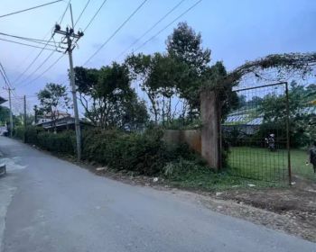 TANAH DATAR SIAP BANGUN PINGGIR JALAN ASPAL