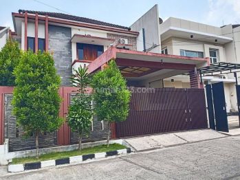 Rumah FullFurnished 5BR Dekat Tol Taman Kopo Indah Bandung