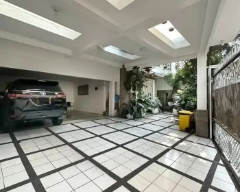 Rumah Dijual Pejaten. Komplek, Dekat Pejaten Village - NEGO sd DEAL