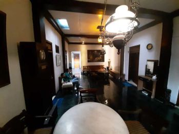 Hotel masih aktif tengah kota Solo