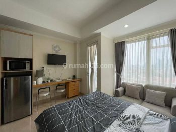 Sewa Apartemen Menteng Park Jakarta Pusat Studio Modern Furnish