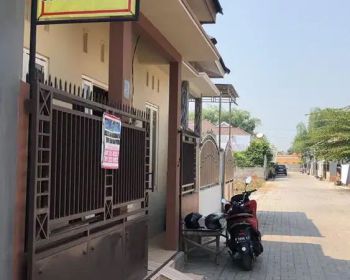 Rent Rumah Kosan: Happy Kos putra