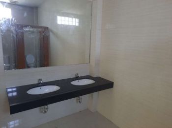 Gedung 4 lantai di setiabudi cocok untuk kantor, entertainment