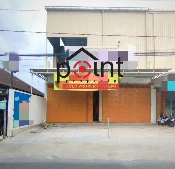 Ruko Strategis 2,5 Lantai Siap Pakai