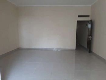 Ruko Baru 3 LT, sayap Burangrang, Strategis , cocok utk Segala Usaha