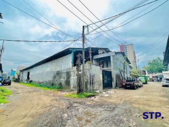 Sewa, Gudang strategis di Gunung Anyar, Surabaya