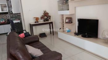 Rumah Pantai Indah Kapuk 3lantai SHM Jakarta Utara, Siap Huni....