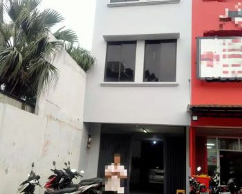 Ruko 3.5 lantai di Radio Dalam Jaksel Siap Pakai Lokasi Strategis