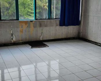 DISEWAKAN RUKO KAWASAN PIK HADAP JALAN RAYA RUKO 3LT UKURAN 4,5 X 18