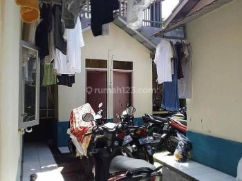 Rumah dijual kosan strategis 4 pintu di riung bandung