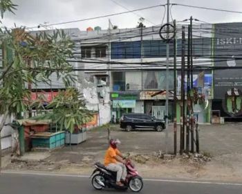 Ruko gandeng 2 di jl kh hasyim ashari cipondoh tangerang