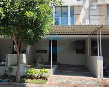 Pantai Mentari Hamilton