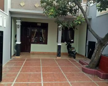 Dikontrakan rumah renov 2lt