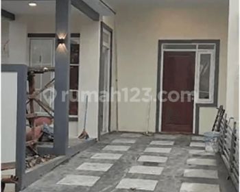 Rumah 2 Lantai Bagus Unfurnished SHM di Cileungsi, Bogor 2476