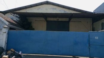 Gudang luas lega Manukan 60