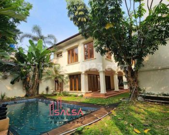 For Rent House Disewakan Rumah Cantik Asri Bangunan 2 Lantai Private Pool Dalam