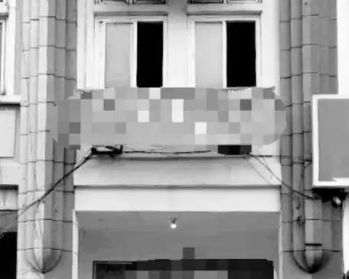 Sewa Ruko Strategis di Kawasan Perbankan Citra Gran, Cibubur.