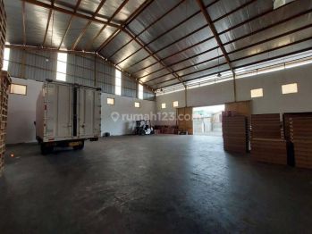 Dijual Gudang bagus & Office, Siap Pakai di Kaliabang, Bekasi