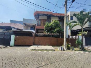 Rumah Siap Huni 2 Lantai Mojoarum , Strategis
