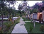 thumbnail-villa-12-bungalow-di-kuta-mandalika-lombok-swimming-pool-murah-0