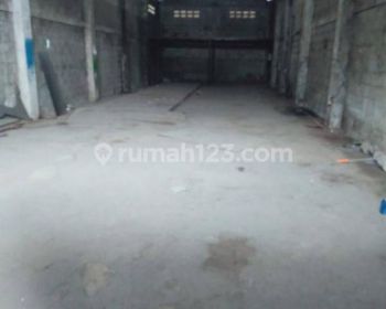 Gudang Disewa Strategis di Soekarno Hatta