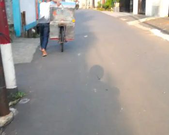 Tanah strategis cocok buat rumah tinggal atau kos²an .