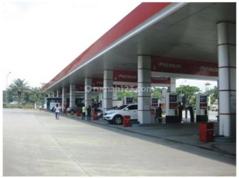 SPBU di Jalan Raya Legok karawaci Medang Pagedangan