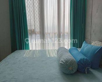 Apartemen taman anggrek residence view pool