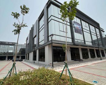 Rukan Pantai indah kapuk 2 osaka boulevard luas 5x15 HOEK termurah