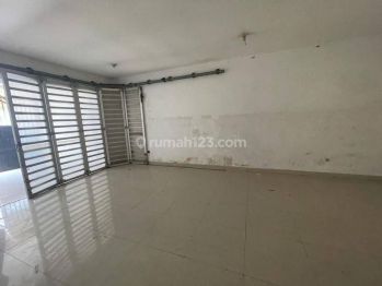 Dhyana Disewa Rumah Plong Uk 5x15m di Jelambar