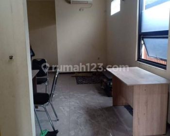 Disewakan Ruko 2 Lantai Strategis Tempat Ramai di Gunung Batu