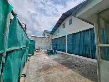 Disewakan Gudang Rungkut Asri Siap Pakai