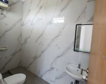 Rumah Baru Renovasi Lippo Cikarang