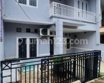 Rumah 2 lantai jatipadang Pejaten Ps.minggu 5 kmr 70jt/thn Net