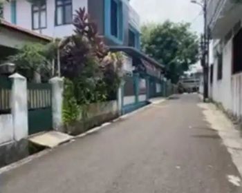 Lokasi strategis Pondok Labu, Jual Rumah Hanya Hitung Tanah Saja