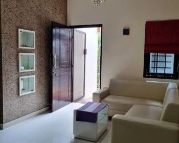 Rumah Modern 2 Lantai Full Furnish Dalam Perumahan JL. Palagan Km. 7