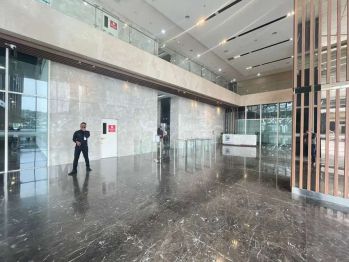 SIAP PAKAI ! Office Space Intermark furnish di JUAL !