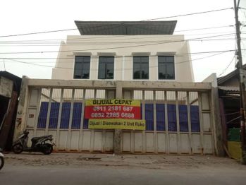 Dijual ruko baru gandeng 2 unit 2,5 lantai pinggir jalan raya besar