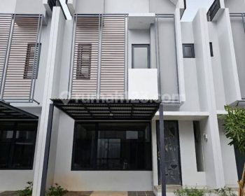 Rumah Bagus di Cozmo House, Bsd City, Tangerang