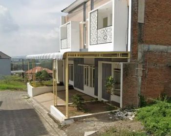 SHM vila di kota batu