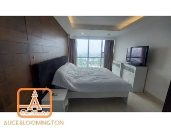 Kemang village private lift 2 bedrooms