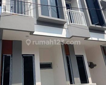 Di Jual Rumah 2 lantai murah meriah lokasi Tamansari Jakarta barat