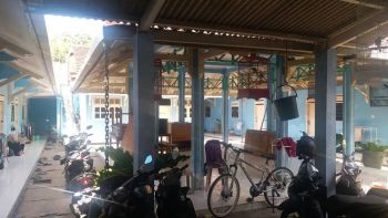 RUKOS HARGA MIRING DEKAT KAMPUS