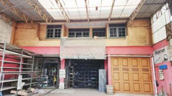 Disewakan ruko siap pakai di pinggir jalan Raya Serpong