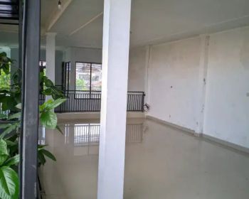 Disewakan Bisa Untuk Kantor dan Tempat Tinggal