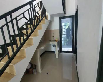 RUMAH KOST KEPUTIH IDOLA MAHASISWA ITS HANG TUAH FURNIST