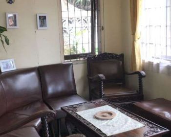 Dijual Rumah Hitung Tanah di Turangga Bandung
