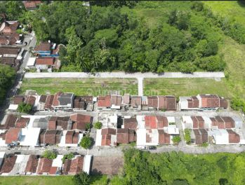 Selatan Kampus Uii Tanah Kaliurang Kawasan Perumahan Mangku Aspal