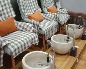 Oper usaha kecantikan