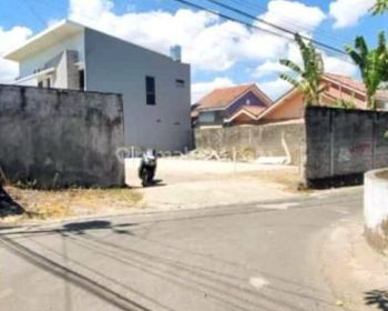 TANAH DEKAT KAMPUS UMY COCOK BUAT HUNIAN ,KOS & INVESTASI